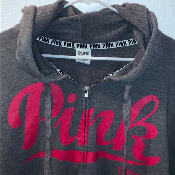 VS PINK hooded sweatshirt - Picture 2 of 5